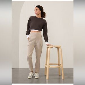 NWT-Athleta Endless Cargo Pant, Size 4 & 10